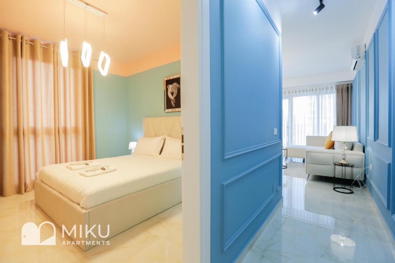 Miku Apartment - Glamorous 1Bedroom Apartment At Olympic Residence Tirana Buitenkant foto