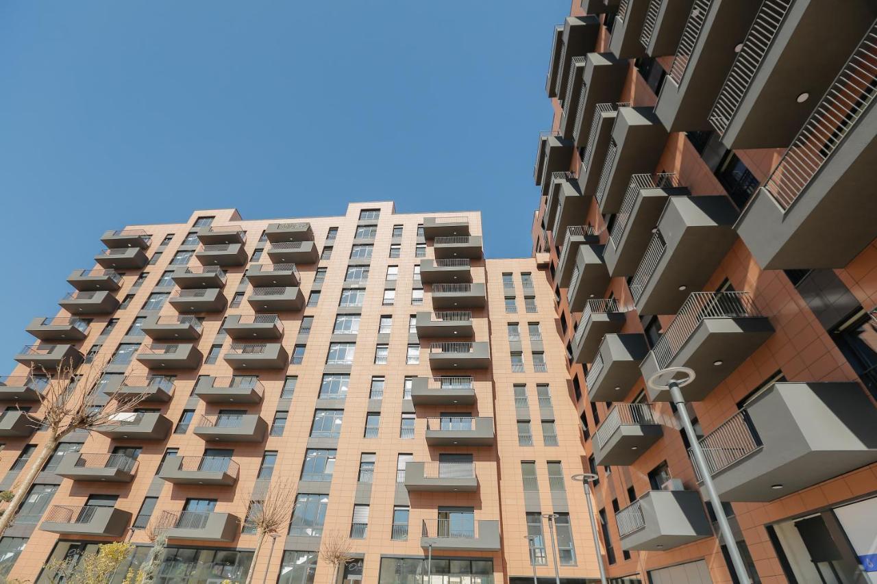 Miku Apartment - Glamorous 1Bedroom Apartment At Olympic Residence Tirana Buitenkant foto